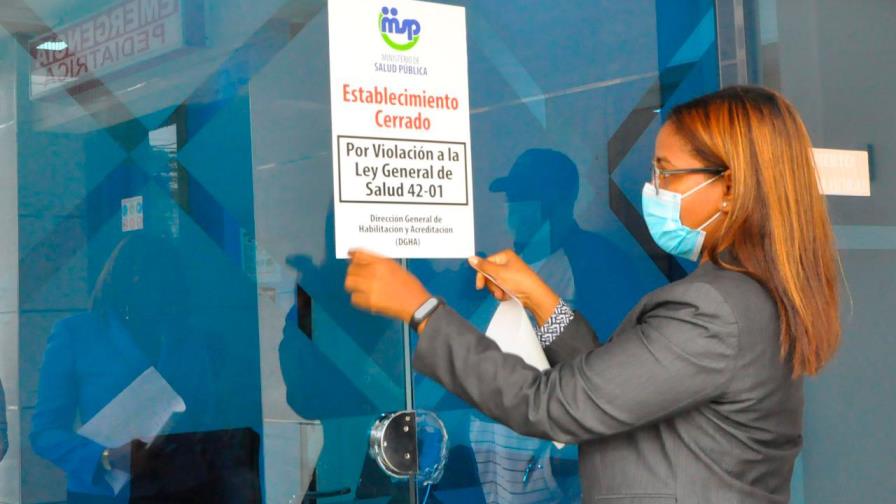 Cierran Centro Médico Monumental por muerte de pacientes en procesos quirúrgicos