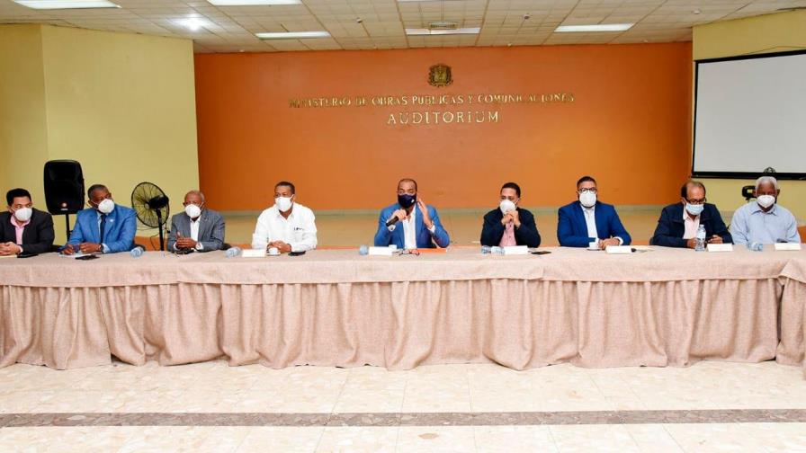 Obras Públicas anuncia reactivación de 52 proyectos de infraestructura y edificaciones