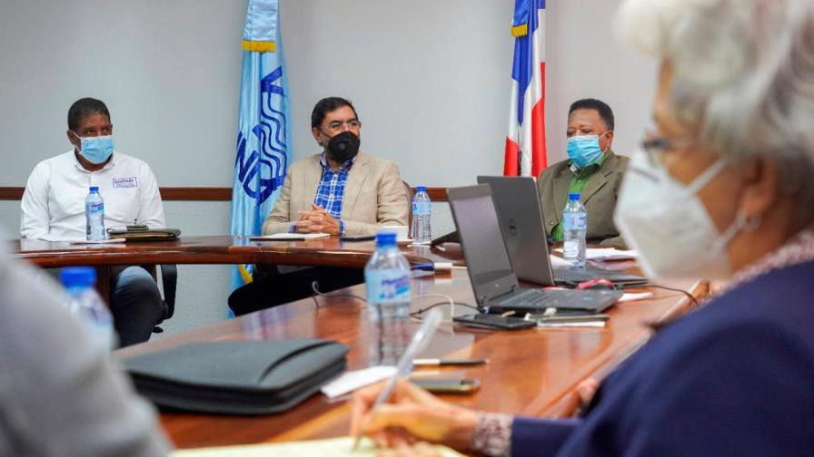 Indrhi dice falta de lluvias en cuencas de ríos disminuye nivel de las presas