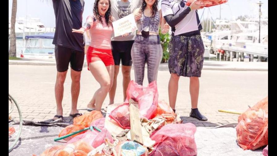 Náutico de Santo Domingo realiza jornada de limpieza del suelo marino