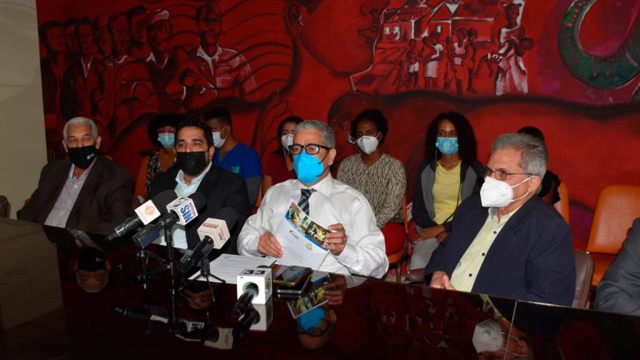 Colegio Médico acusa a la Adars y al Ministerio de Trabajo de violar acuerdos