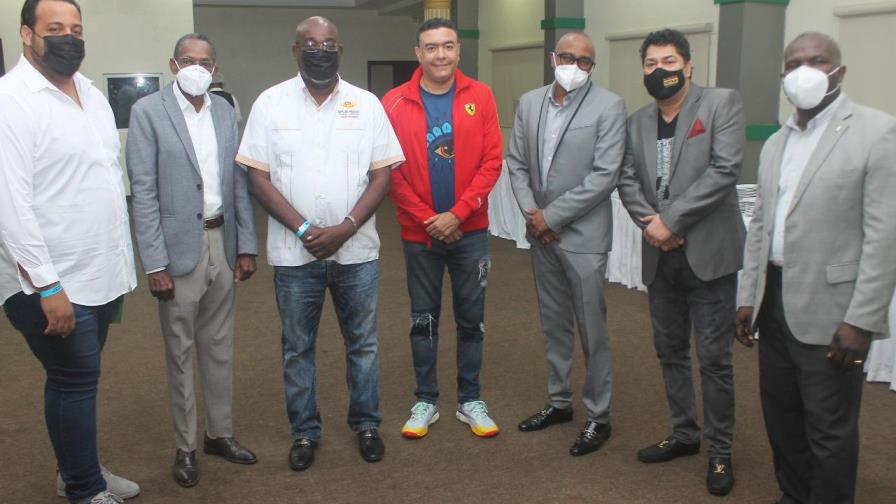 Dedican el Torneo de SPM de baloncesto al ministro de la Presidencia, Lisandro Macarrulla