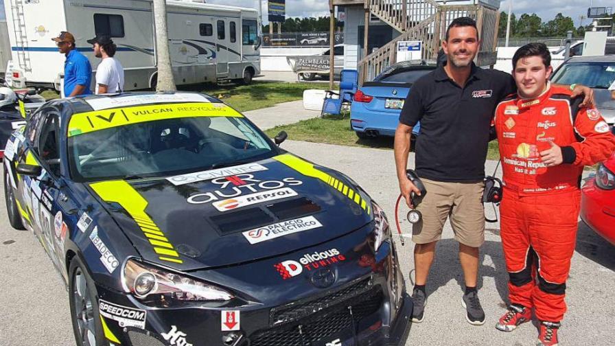 Jimmy Llibre gana su categoría en la serie SCCA, en el Palm Beach International Raceway