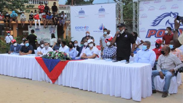 Quilvio Veras reafirma interés de presidente Abinader de mejorar el béisbol infantil dominicano