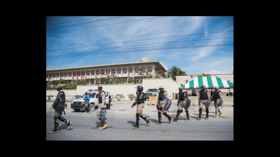 EEUU ordena retiro de personal no esencial en Haití 