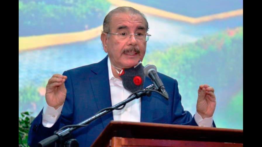 Danilo Medina sobre la campaña: “Nadie quería hacer nada si no había dinero por el medio”