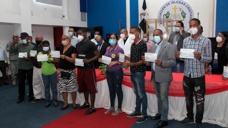 Continúan entrega ayuda a damnificados tormenta Laura en Los Ríos