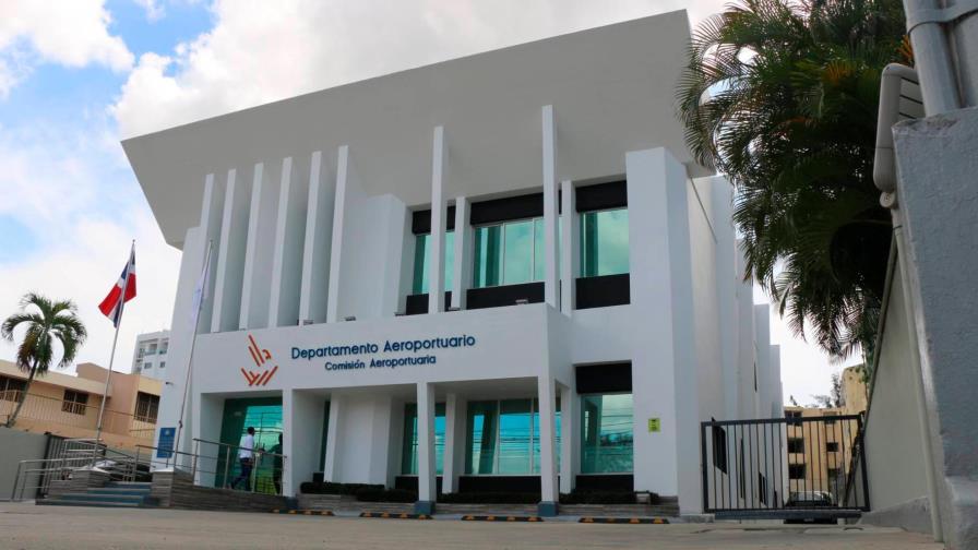 Comisión Aeroportuaria determina no existe obligación de pago de aeropuertos a favor del Cesac Comisión Aeroportuaria determina no existe obligación de pago de aeropuertos a favor del Cesac