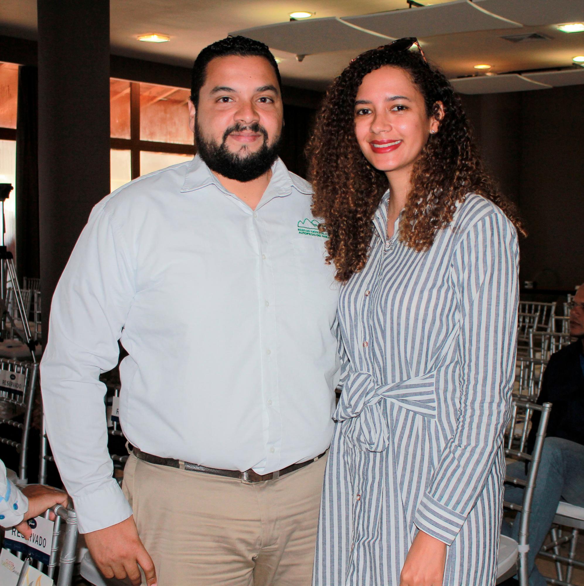 Víctor Pérez y Elba Méndez.