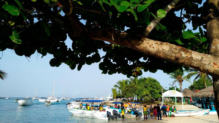 Recuperación del turismo depende esfuerzo colectivo Recuperación del turismo depende esfuerzo colectivo