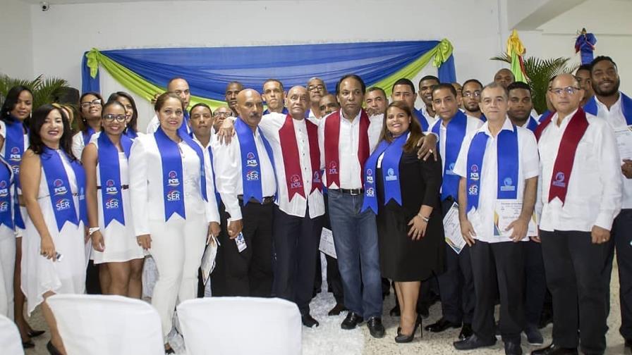 Más de 800 personas han sido graduadas en la Escuela de Formación Política del PCR