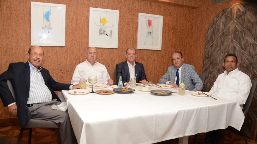 Incertidumbre por la reelección revive “ni tú ni yo” en la lucha por poder en el PLD