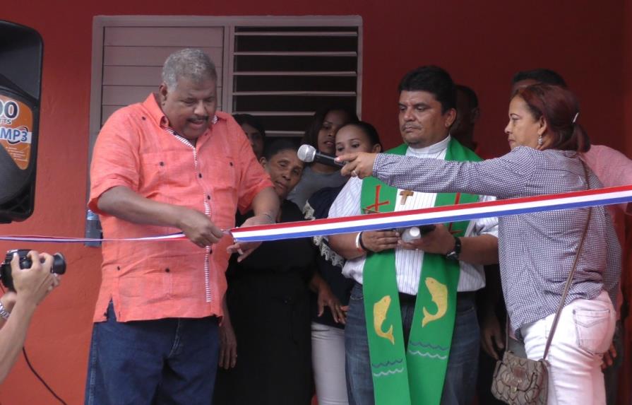Indesur entregó treinta viviendas a igual número de familias en Independencia