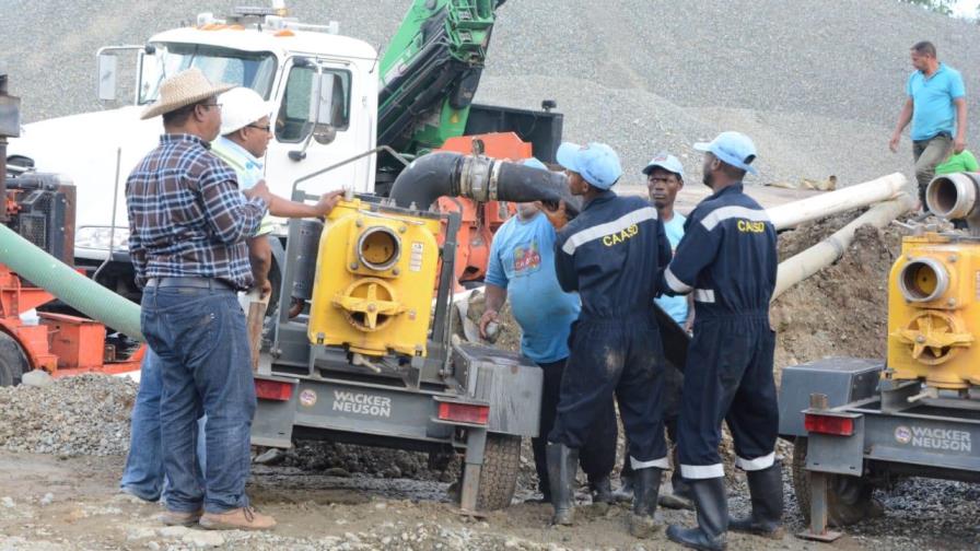 CAASD se querella contra grancera Hormigones América por causar avería en línea Valdesia-SD