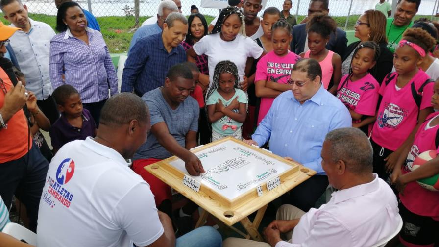 Lotería Nacional apadrina campamentos recreativos infantiles y juveniles de Semana Santa