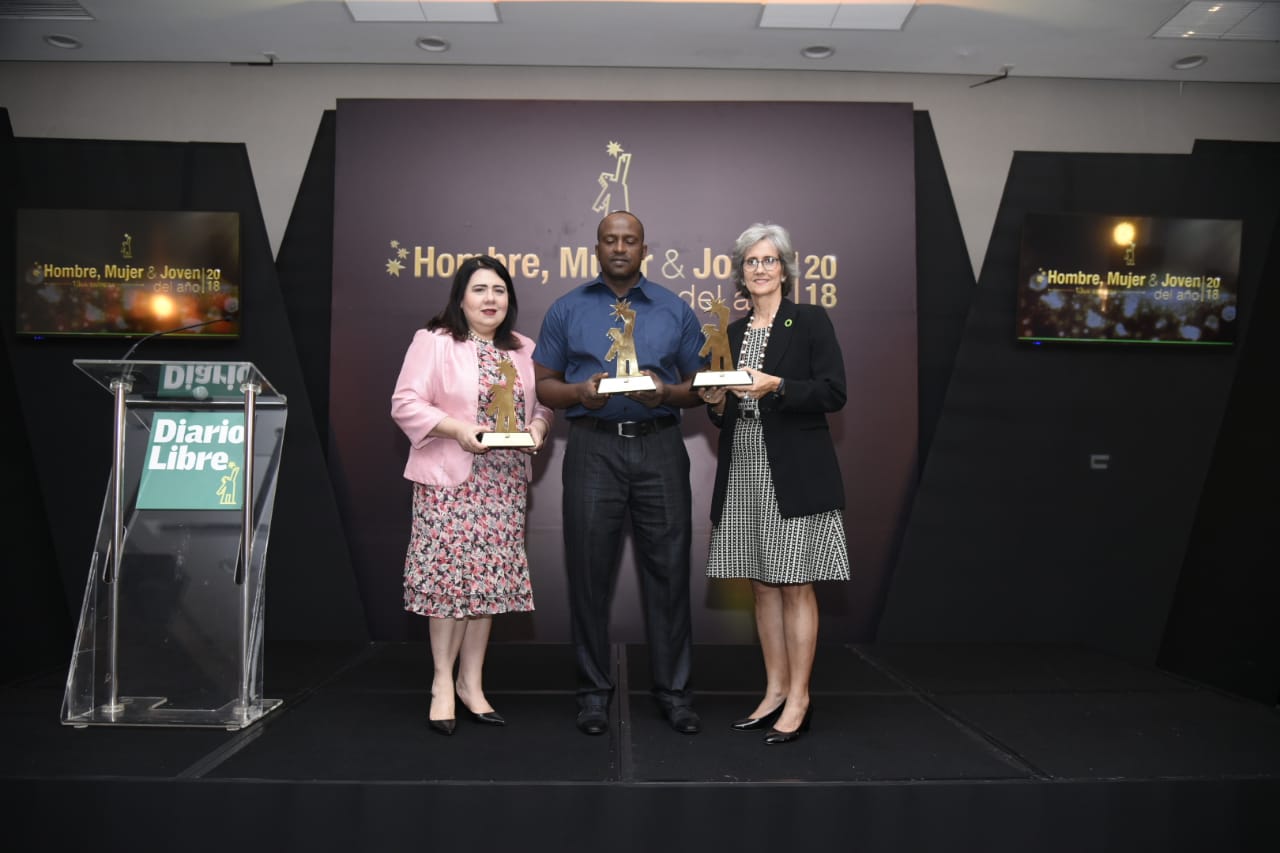 Carolina Castro, Wilton Guerrero y Ginny Heinsen