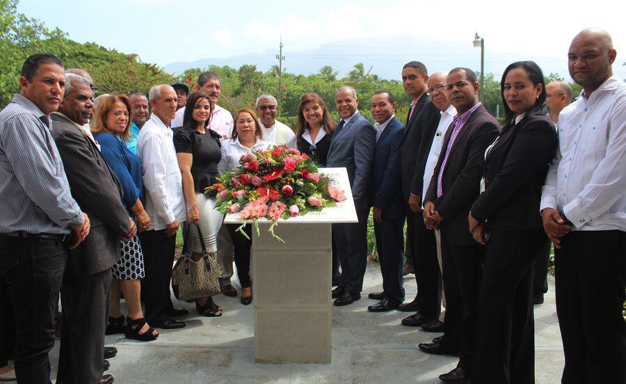 Intabaco celebra 57 años de su fundación en Santiago 
