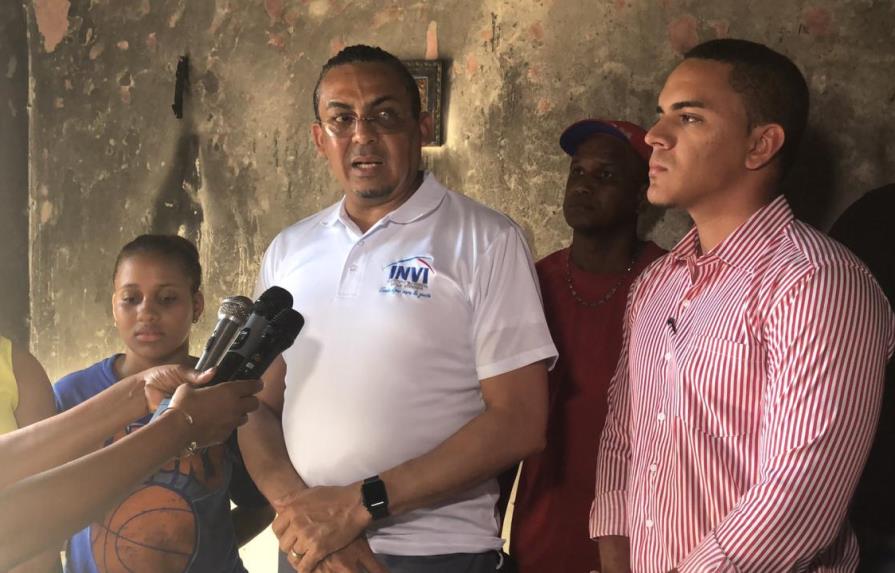 Gobierno reparará vivienda de boxeador Leonel de los Santos que se quemó