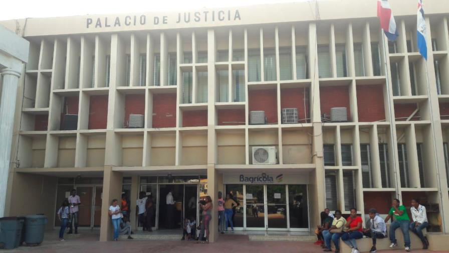 Solicitarán prisión preventiva contra fiscal que facilitó la libertad de los matadores de Anibel y Juana