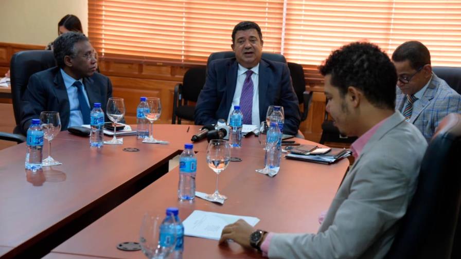 Senador Euclides Sánchez cree se debe rescindir contrato de peaje sombra en carretera Samaná