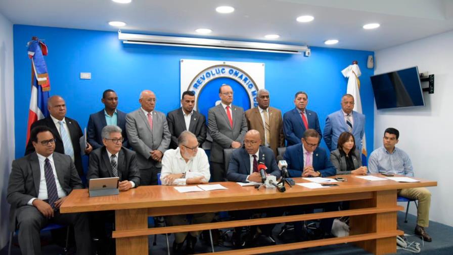 PRM denuncia Gobierno busca aprobar préstamos sin pasar por el Congreso 