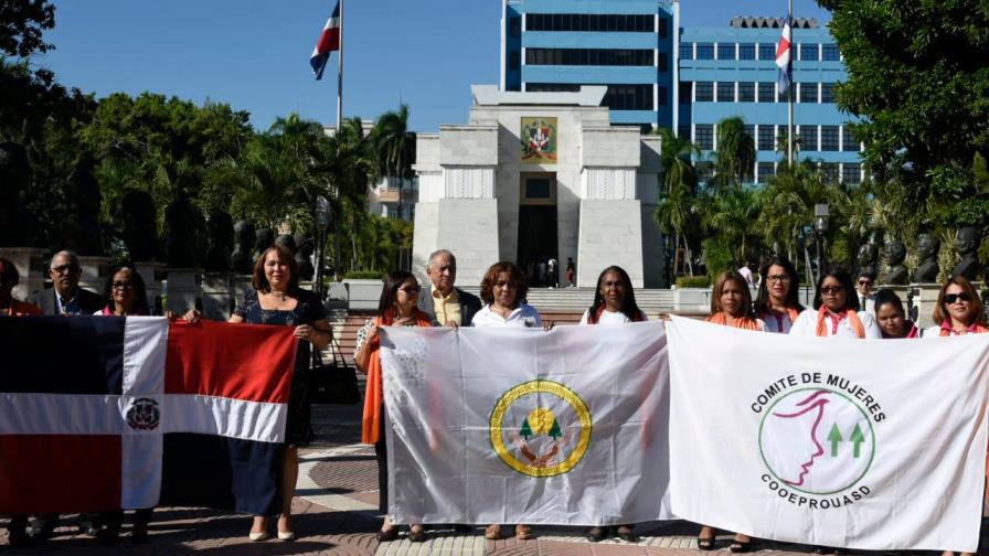  Mujeres cooperativistas llaman a prevenir los feminicidios; instan a los hombres a que se unan