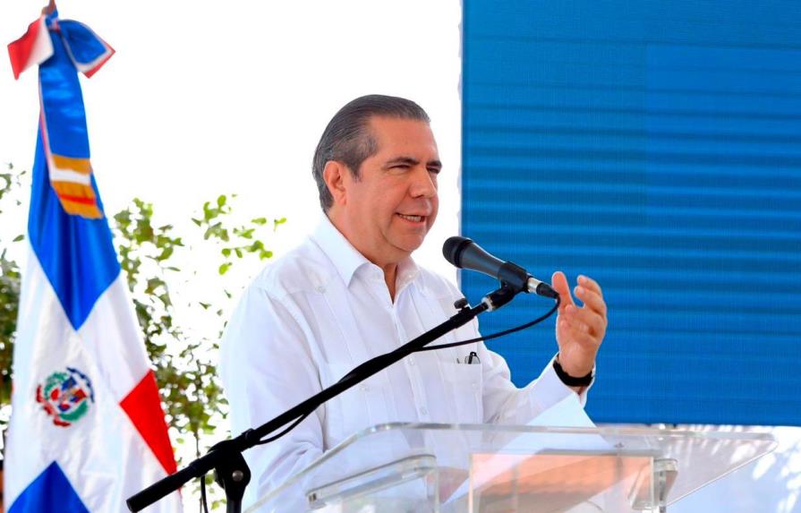 Francisco Javier García dice desarrollo turístico del país se mantiene fuerte y estable