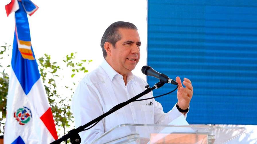 Francisco Javier García dice desarrollo turístico del país se mantiene fuerte y estable