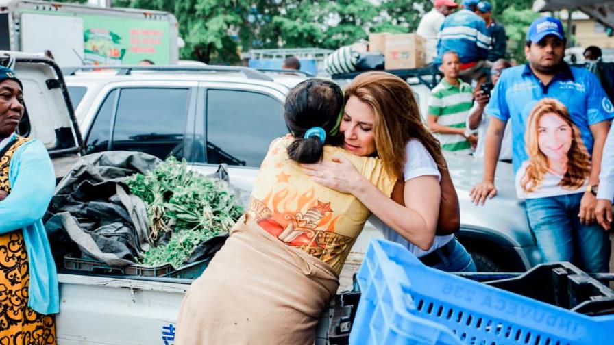 Carolina dice ampliará readecuación de los mercados municipales