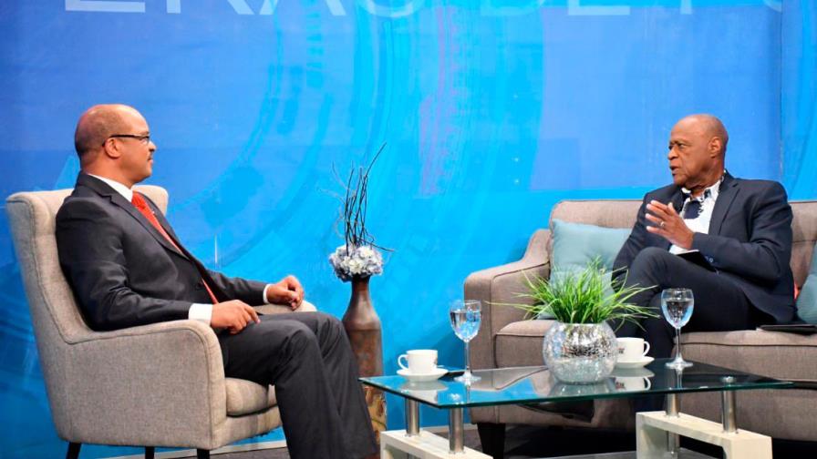 Johnny Ventura promete crear sistema de reciclaje con carácter comercial en el Distrito Nacional