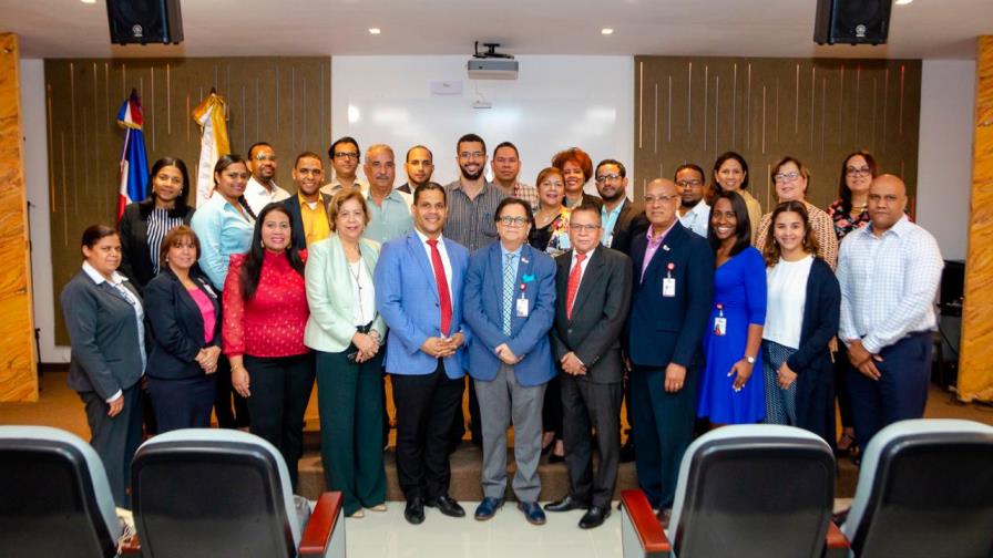 Inician en Santiago diplomado en habilidades emprendedoras para docentes
