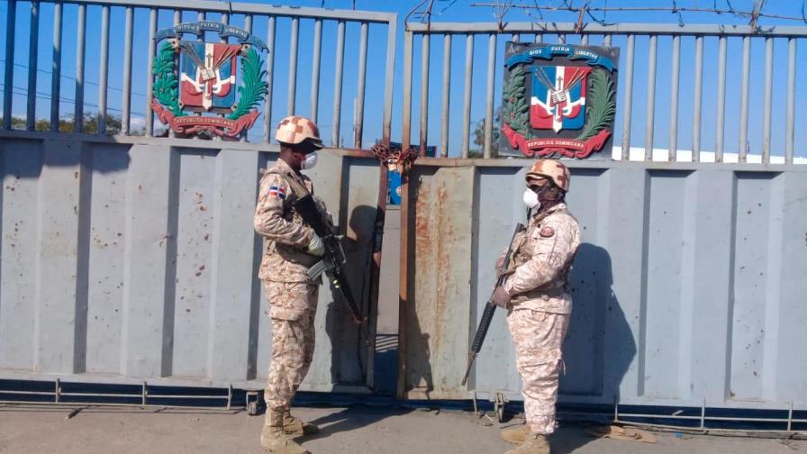 Embajador dice dominicanos en Haití están regresando por la frontera