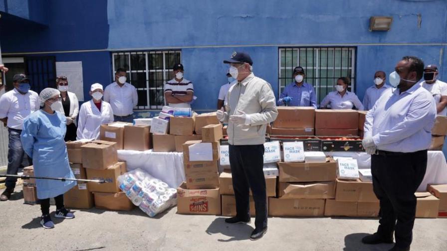 Luis Abinader clama por ayuda masiva para la provincia Duarte Luis Abinader clama por ayuda masiva para la provincia Duarte