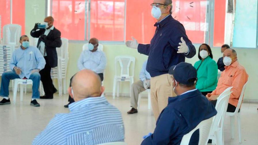Centrales sindicales acogen diálogo propuesto por Abinader para encarar COVID-19 