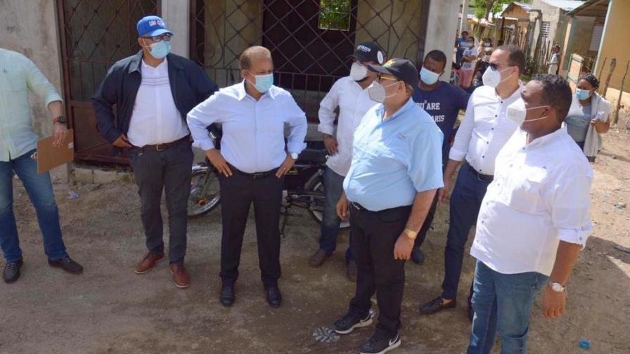 Comisión enviada por Abinader a Hato Mayor hace inventario de daños ocasionados por Isaías Comisión enviada por Abinader a Hato Mayor hace inventario de daños ocasionados por Isaías