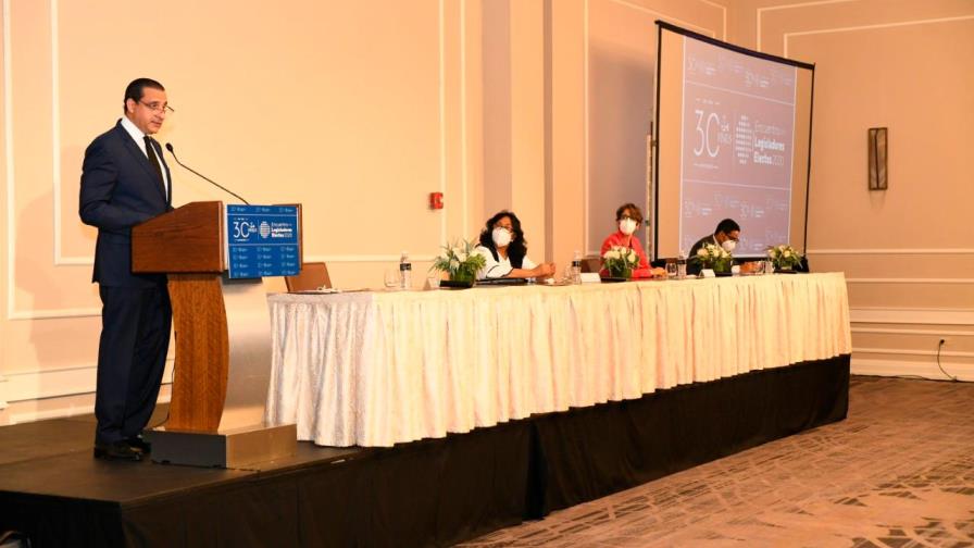 Finjus realiza encuentro con legisladores electos 