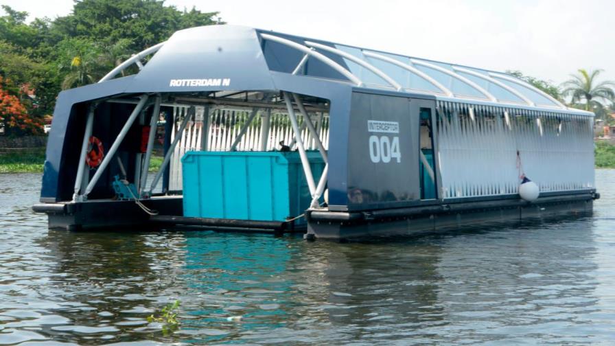 Trabajo de la Armada en el río Ozama reduce contaminación