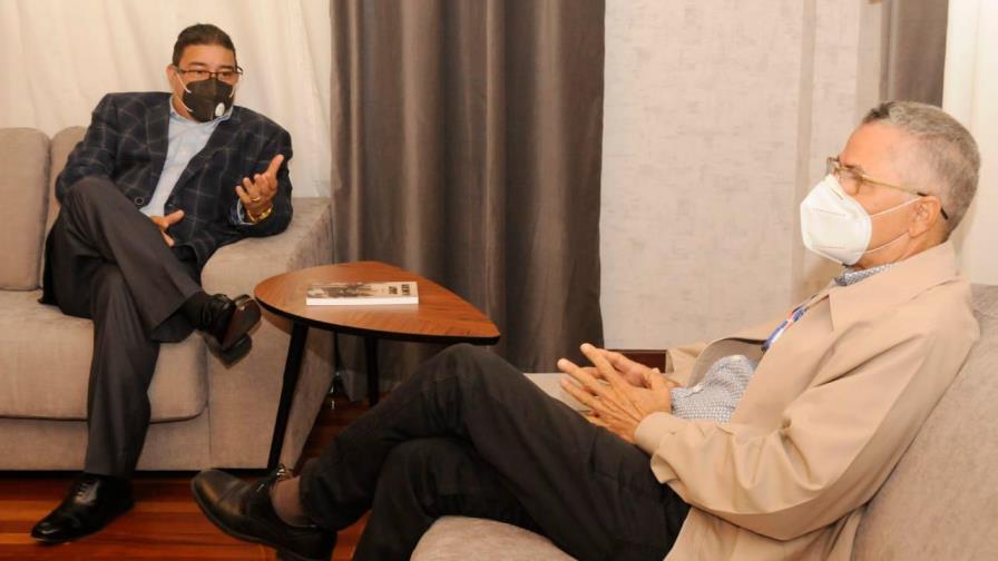 Manuel Jiménez y ministro de Deportes acuerdan impulsar obras deportivas en SDE