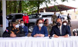 Autoridades incineran más de 800 kilogramos de drogas incautadas en operativos