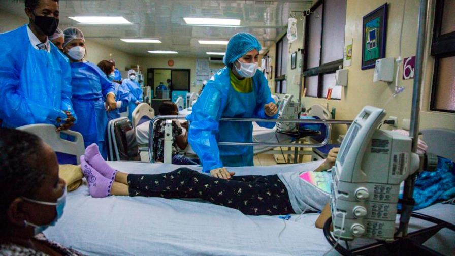 Primera dama se ofrece a colaborar con el Hospital Infantil Robert Reid Cabral 