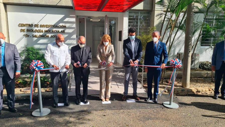 Inauguran centro de investigación de Biología Molecular en Santiago Inauguran centro de investigación de Biología Molecular en Santiago