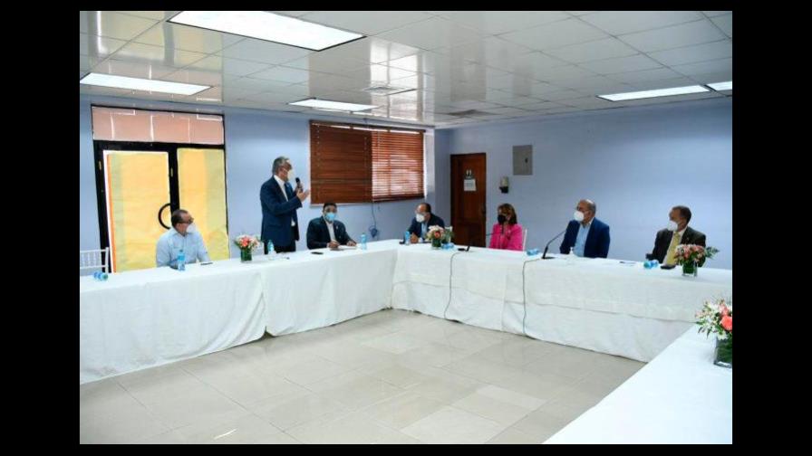 Salud Pública socializa plan de vacunación con facultades y escuelas de medicina