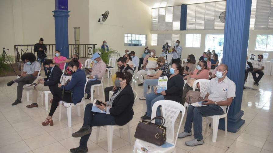 Desarrollan jornada formativa para periodistas sobre cambio climático