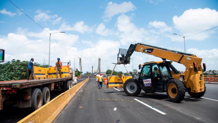 Desde este lunes restablecen por completo tránsito por el puente Juan Bosch Desde este lunes restablecen por completo tránsito por el puente Juan Bosch