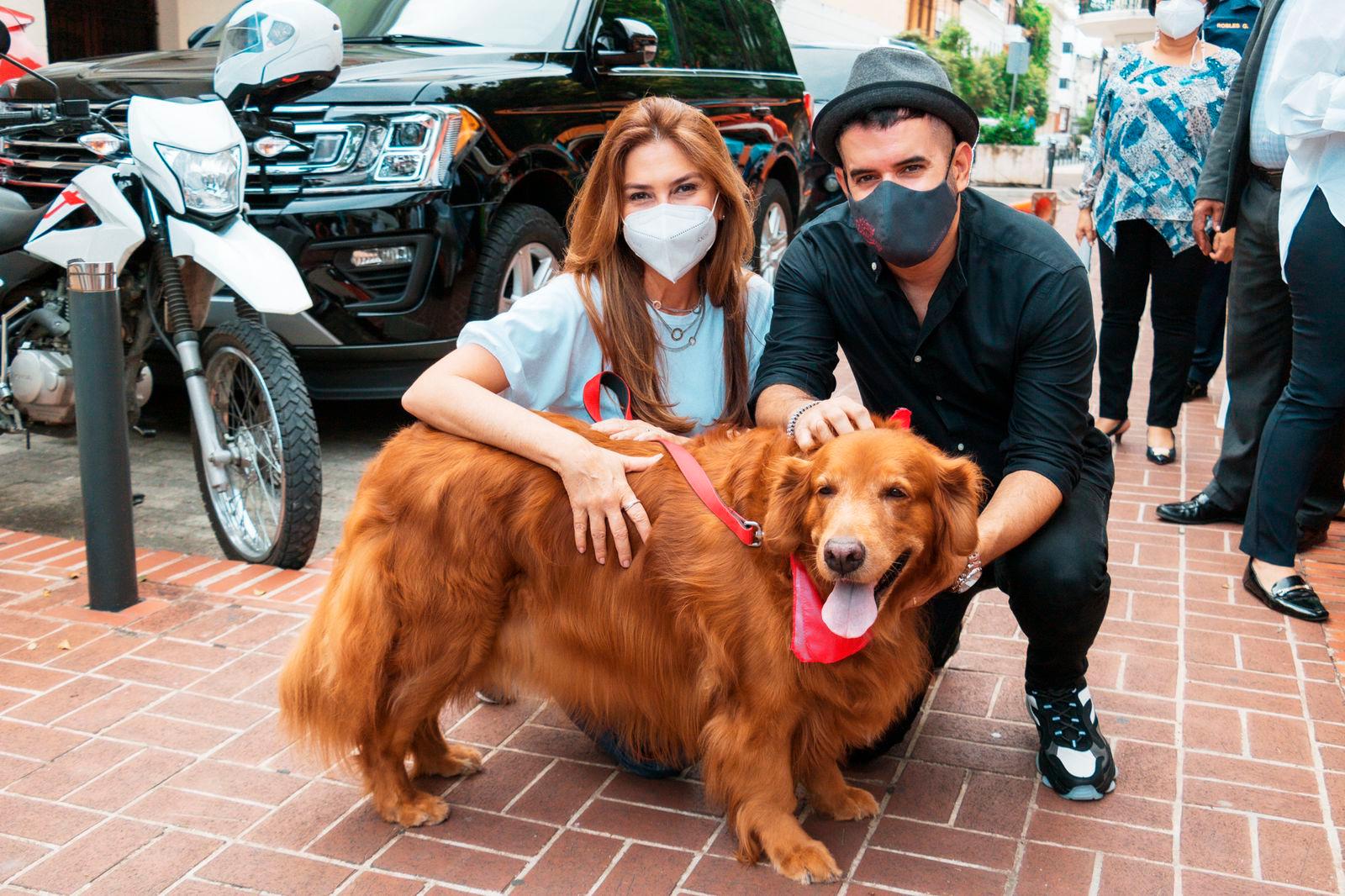 La alcaldesa Carolina Mejía se integró a las actividades.