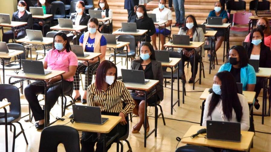 Se quema mayoría de docentes en primera etapa del concurso Se quema mayoría de docentes en primera etapa del concurso