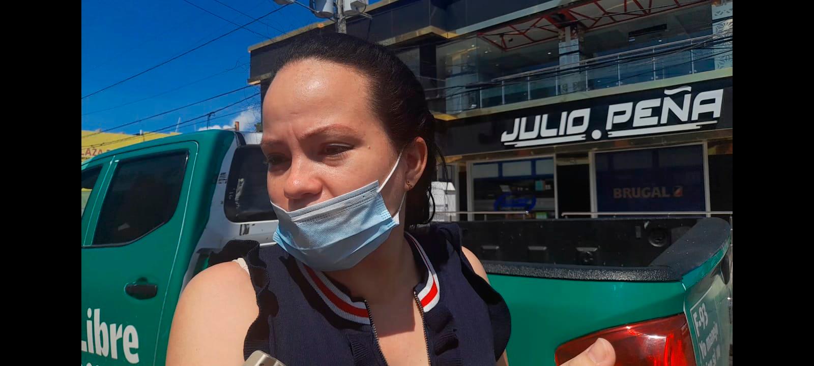 Nancy Pol, comerciante afectada.