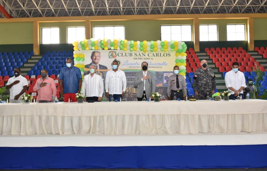 Ministro Macarrulla destaca aportes del Club San Carlos a la comunidad