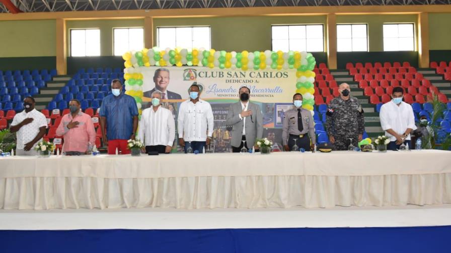 Ministro Macarrulla destaca aportes del Club San Carlos a la comunidad Ministro Macarrulla destaca aportes del Club San Carlos a la comunidad