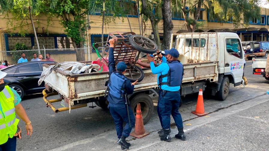 Alcaldía del Distrito Nacional recupera entorno al estado Quisqueya